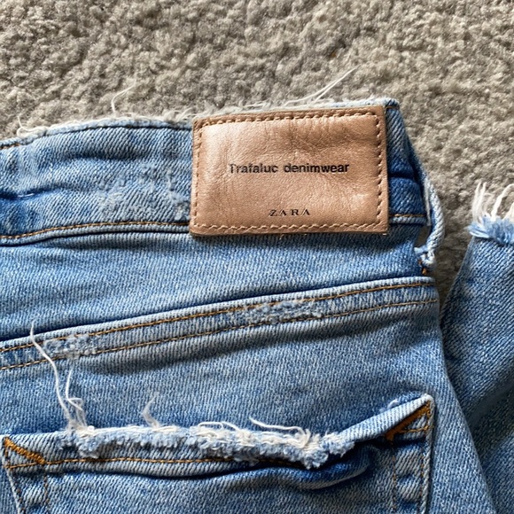 Zara jeans (Trafaluo Denimwear) - Picture 7 of 8